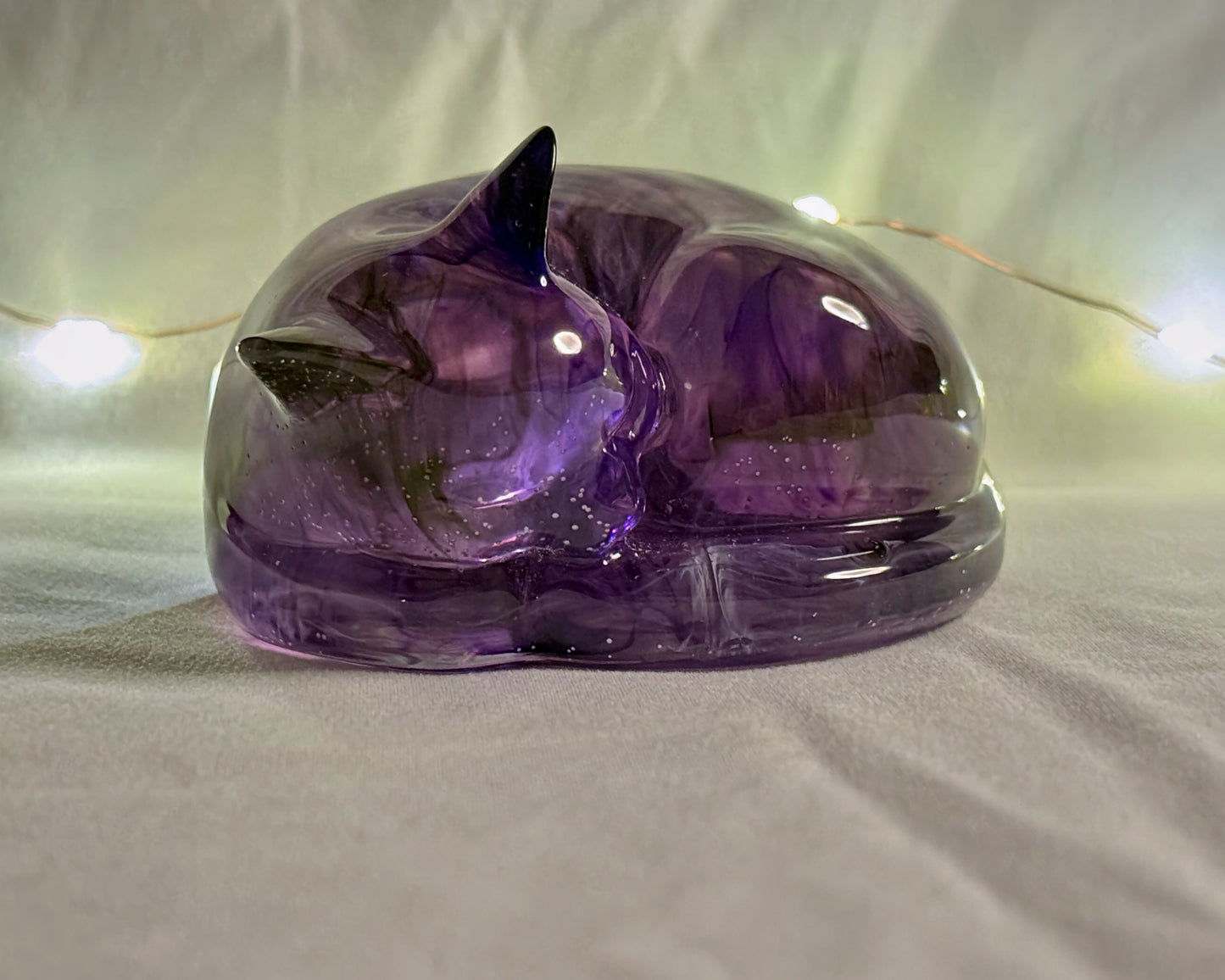 Large Sleeping Cat Amethyst