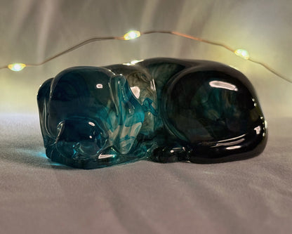 Medium Sleeping Dog Ocean