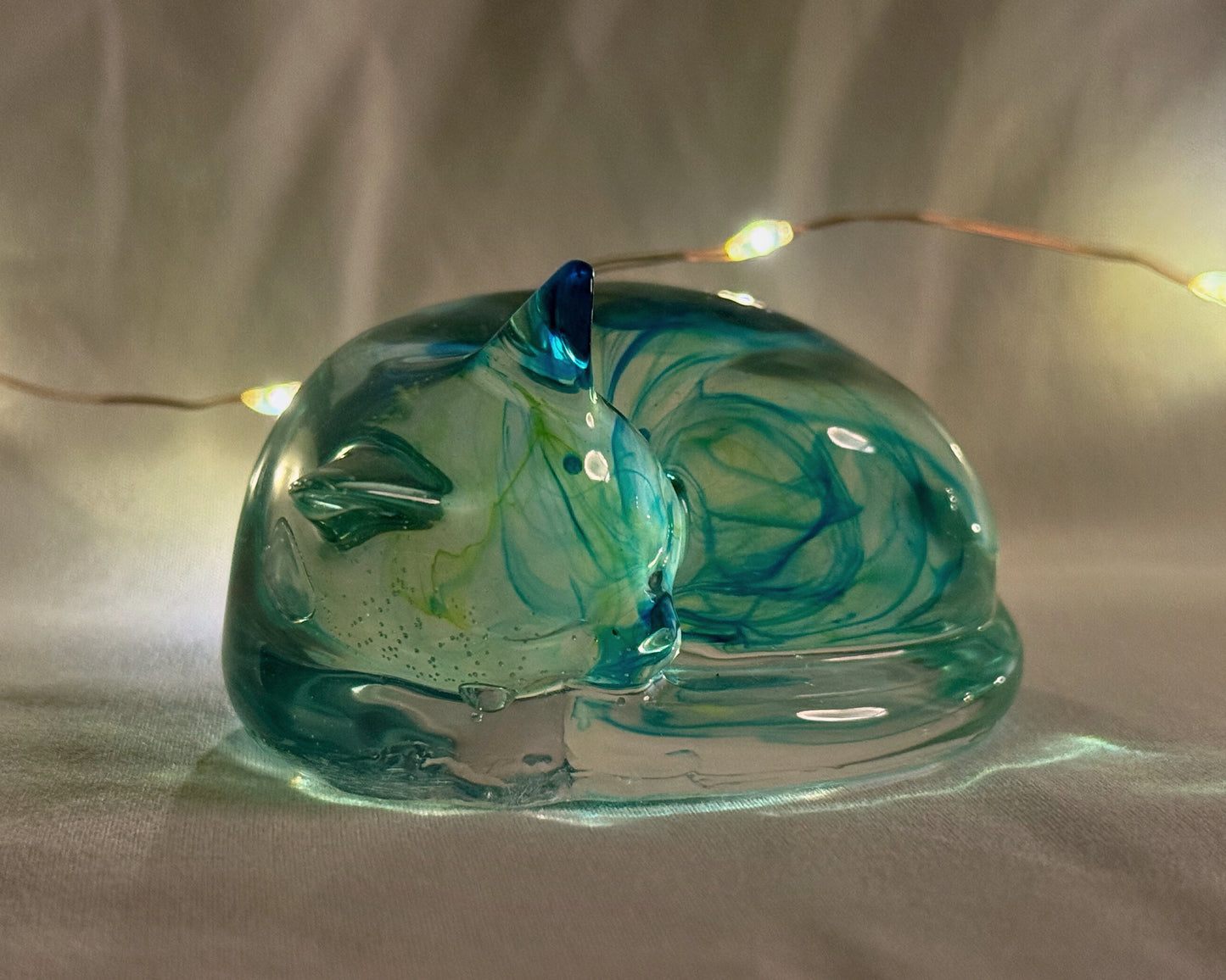 Medium Sleeping Cat Aqua